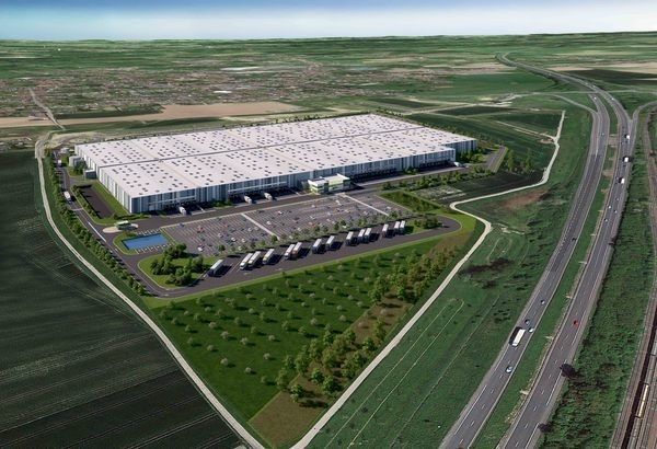 Location entrepôts 82000 m² non divisibles