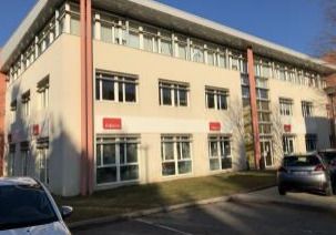 Location bureaux 485 m² divisibles à partir de 242 m²