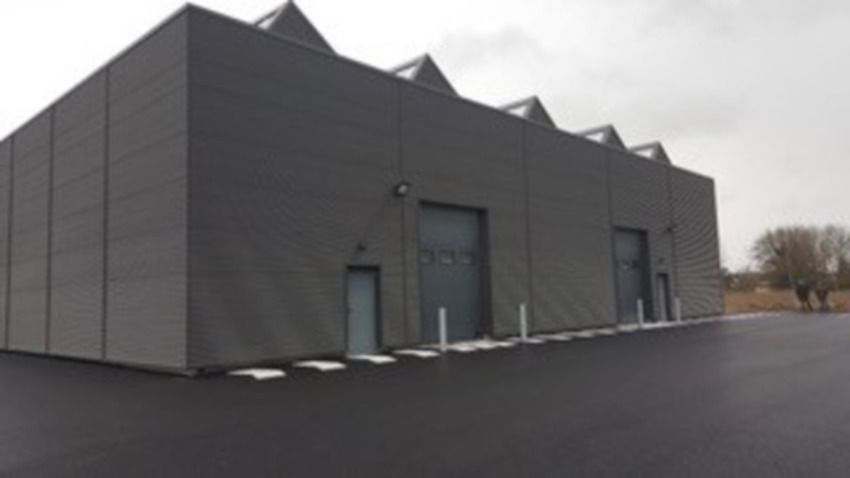 Location entrepôts 850 m² divisibles à partir de 50 m²