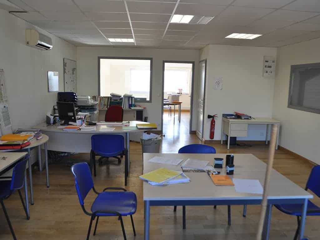 Vente entrepôts 600 m² divisibles à partir de 120 m²