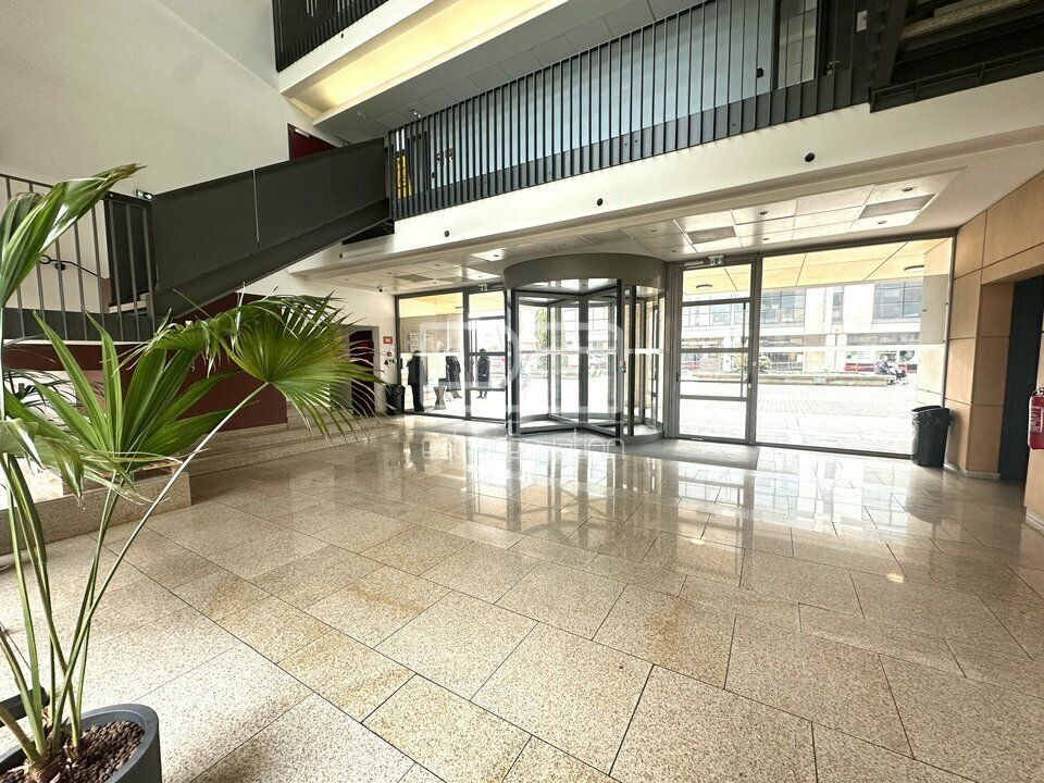 A louer – Plateau de bureaux R+1 – 500 m² QPPCI – NANCY GARE