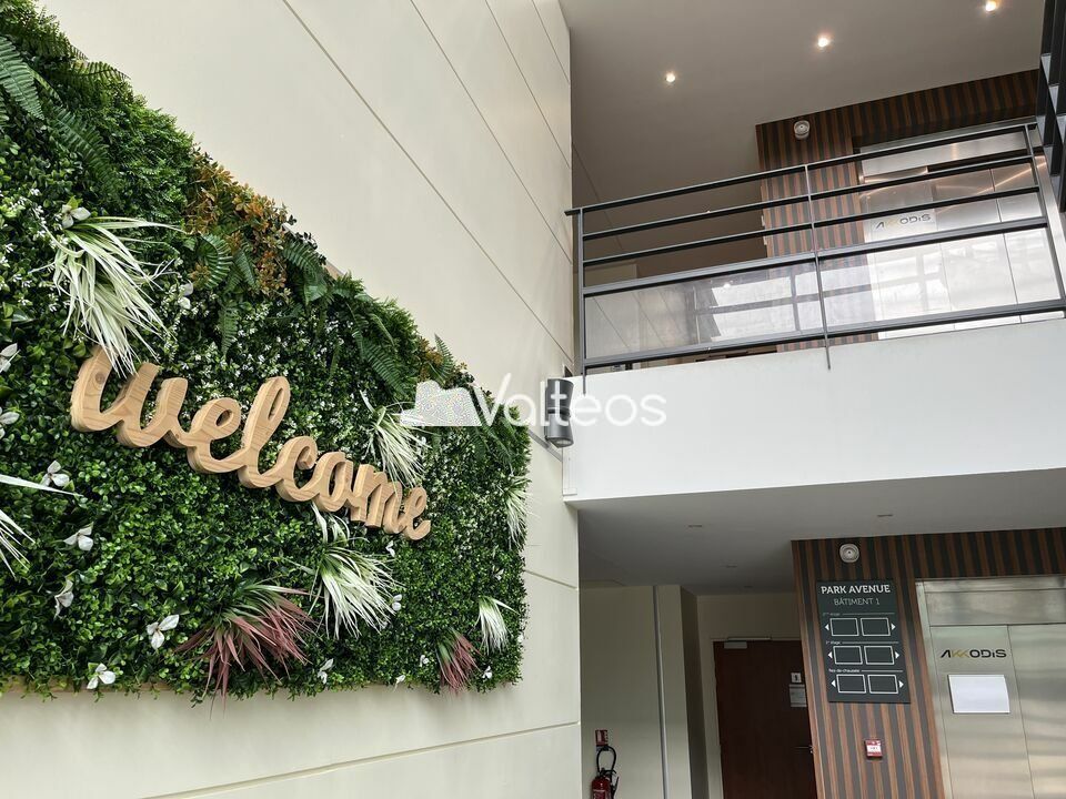 Location bureaux 762.8 m² non divisibles