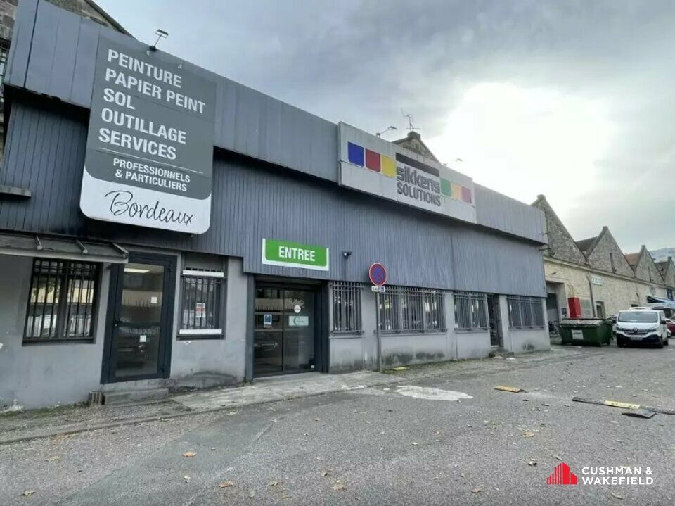 Location bureaux 713 m² non divisibles