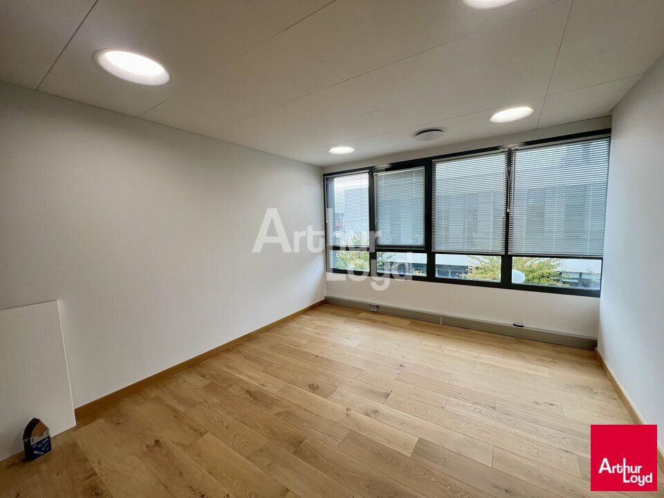 SAINT GREGOIRE - BUREAUX A LOUER  234 M² - PARC D'AFFAIRES EDONIA