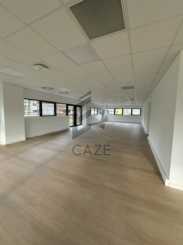 Location bureaux 1262 m² divisibles à partir de 204 m²
