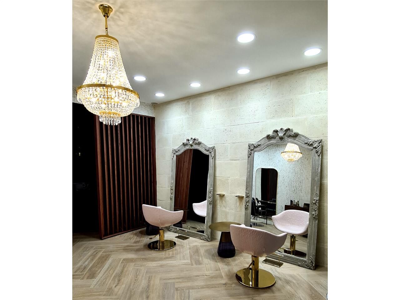 Location local commercial 41.00 m² à BORDEAUX