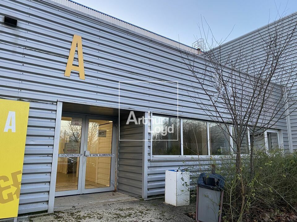 Bâtiment logistique à louer - BONDOUFLE 