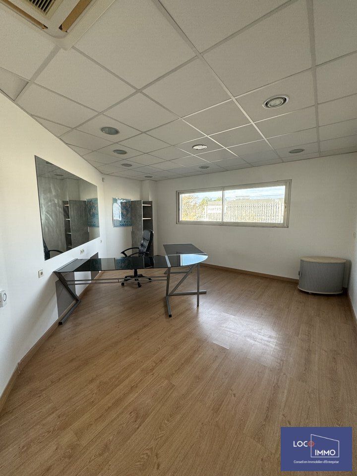 Location bureaux 80 m² divisibles à partir de 40 m²