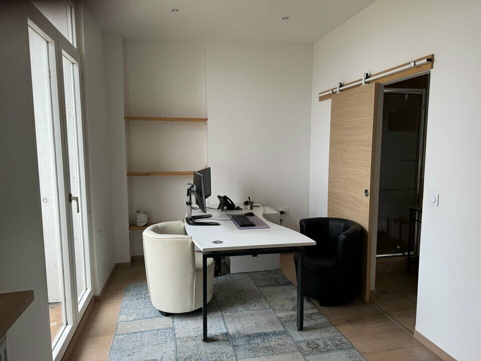 Location bureaux 101 m² non divisibles