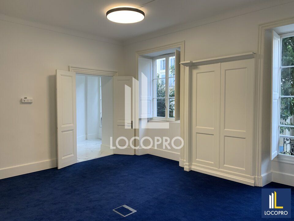 Location bureaux 185 m² divisibles à partir de 89 m²