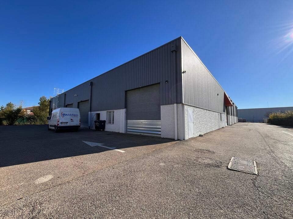 Location activité/entrepôt Rognac (13340) - 956 m²