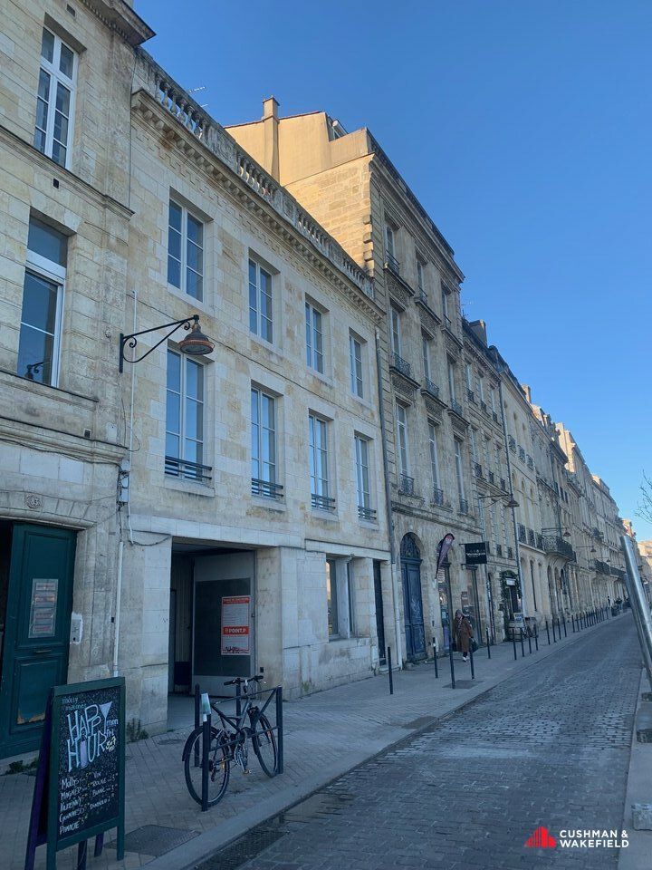 Location bureaux 130 m² non divisibles