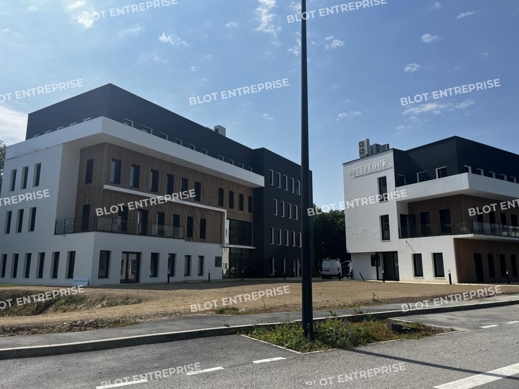 Location bureaux 150 m² non divisibles