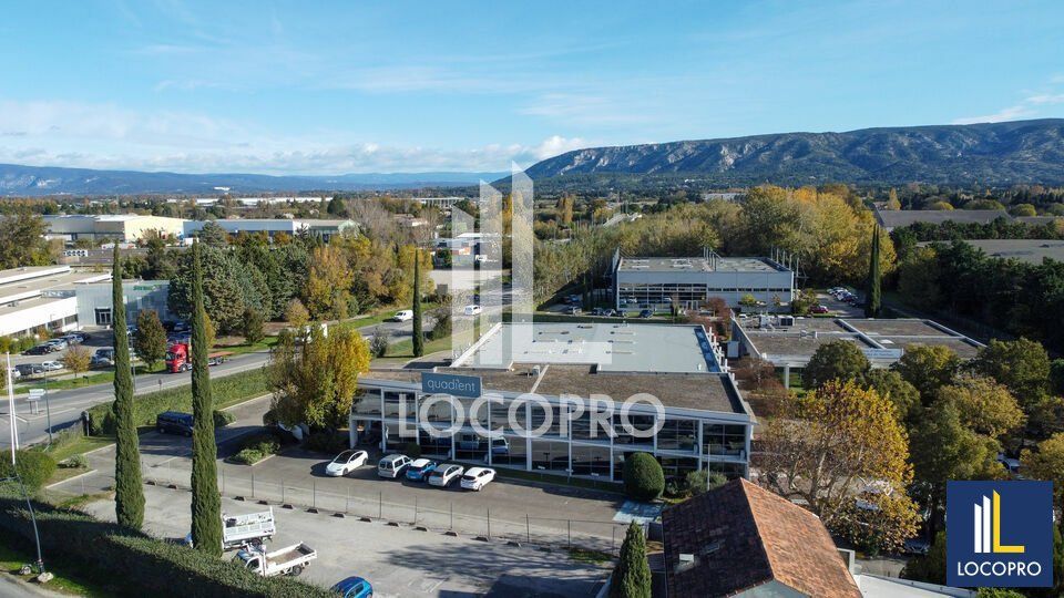 Location bureaux 2387 m² divisibles à partir de 500 m²
