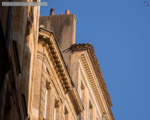 Vente local commercial 126 m² à BORDEAUX