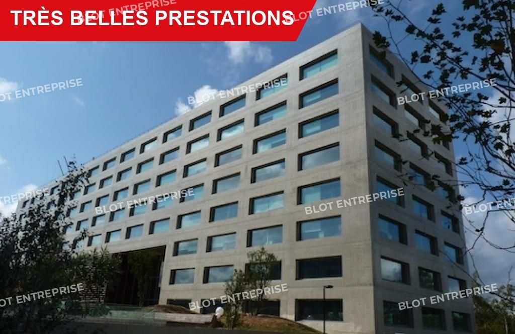 Location bureaux 1342 m² non divisibles