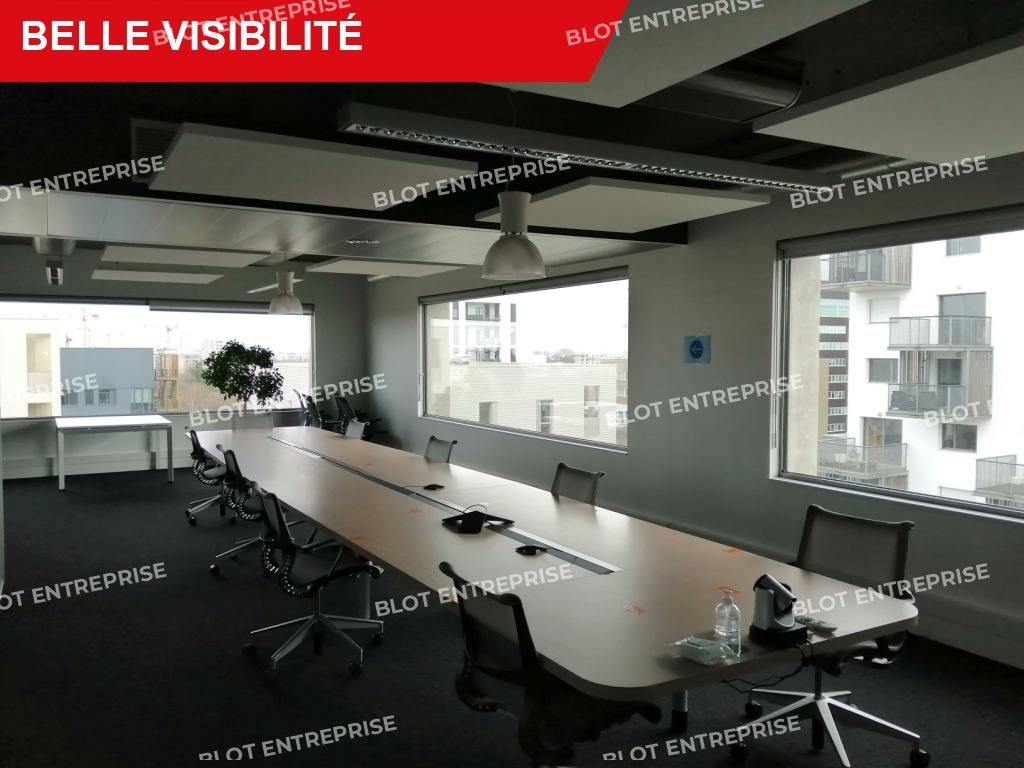 Location bureaux 1474 m² non divisibles