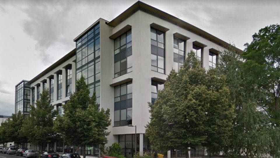 Location bureaux 122 m² non divisibles