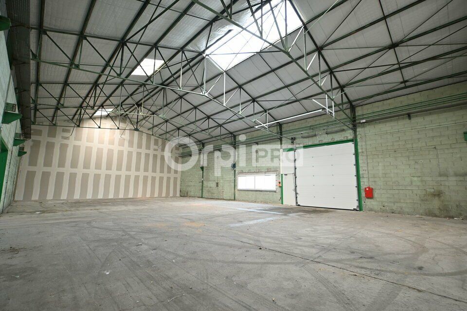 Location local d''activites 666 m² non divisibles