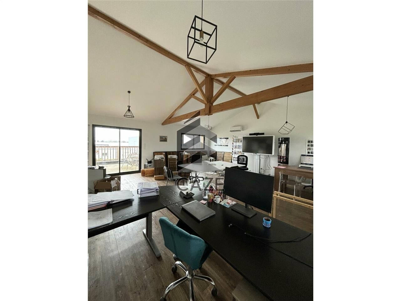 IMMEUBLE INDEPENDANT A VENDRE - VISIBLITE IDEALE - PROCHE ROCADE