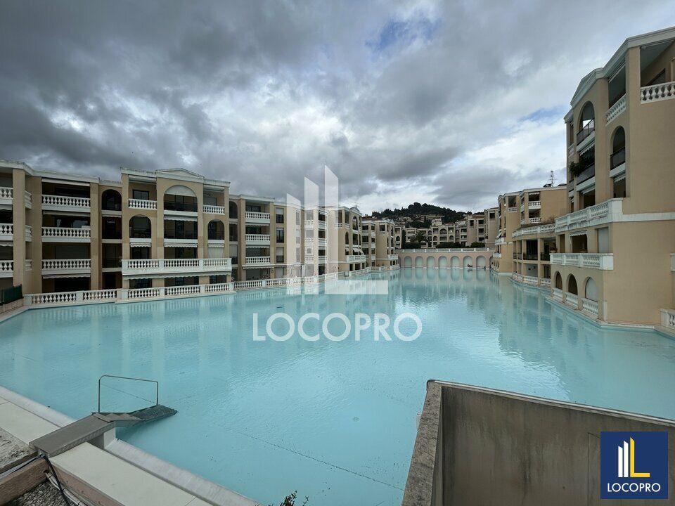 Location bureaux 90 m² non divisibles