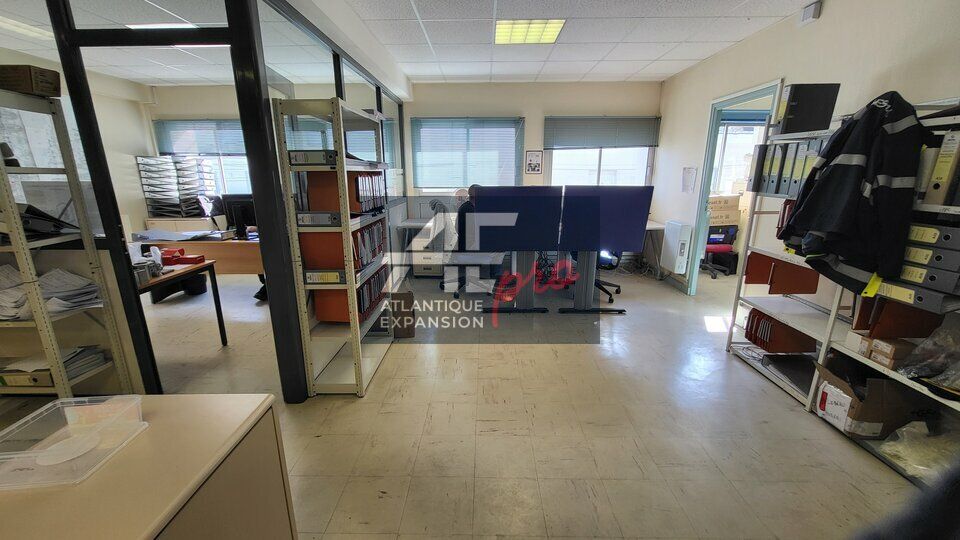 Location bureaux 473 m² non divisibles
