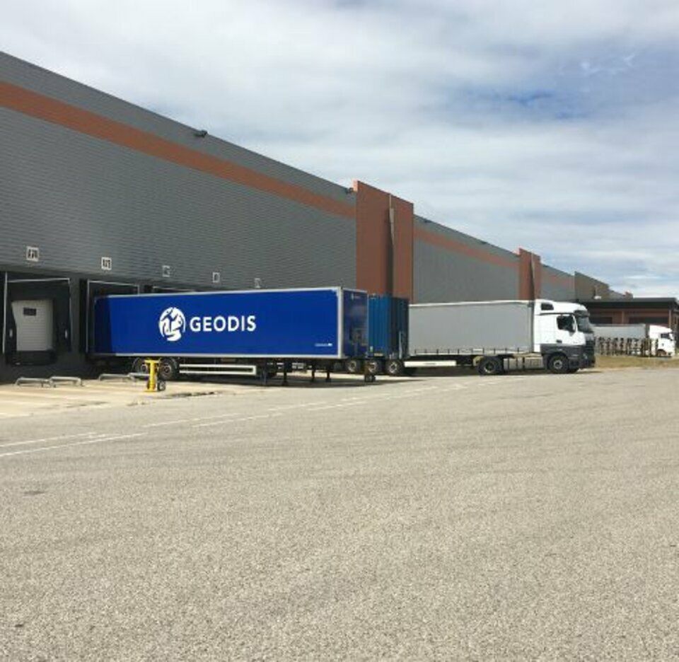 Plateforme logistique de 70 389 m² à ST MARTIN DE CRAU