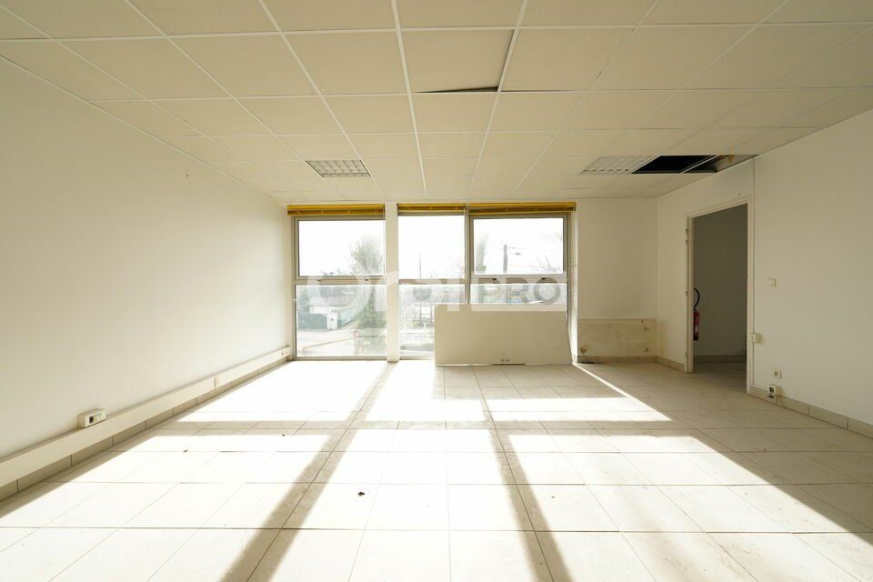 Location bureaux 150 m² non divisibles