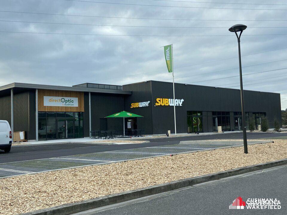 Location local commercial 280 m² non divisibles