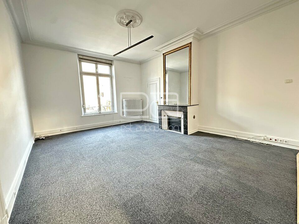 À LOUER – Plateau de bureaux 185 m² –  Nancy hyper centre