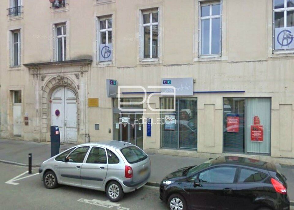 Location bureaux 123 m² non divisibles