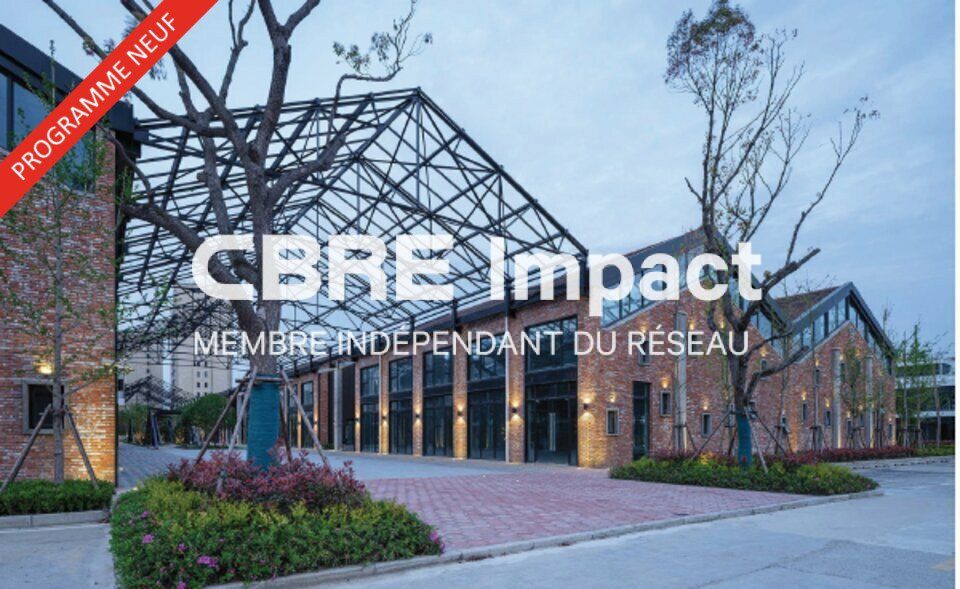 Vente local d''activites 233.98 m² non divisibles