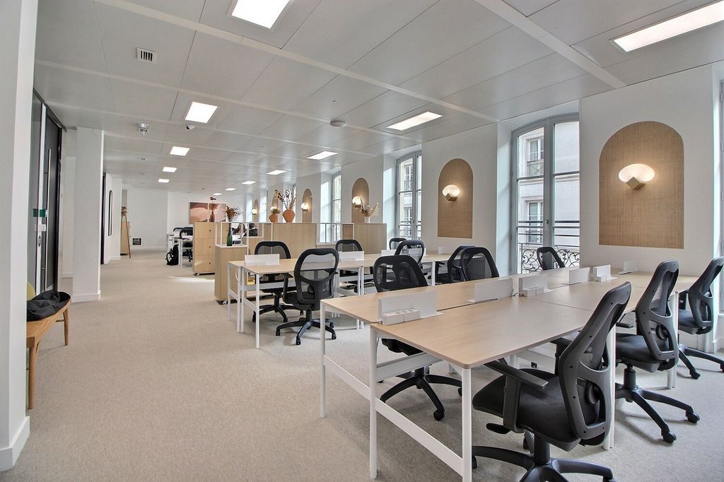 Location bureaux 260 m² non divisibles