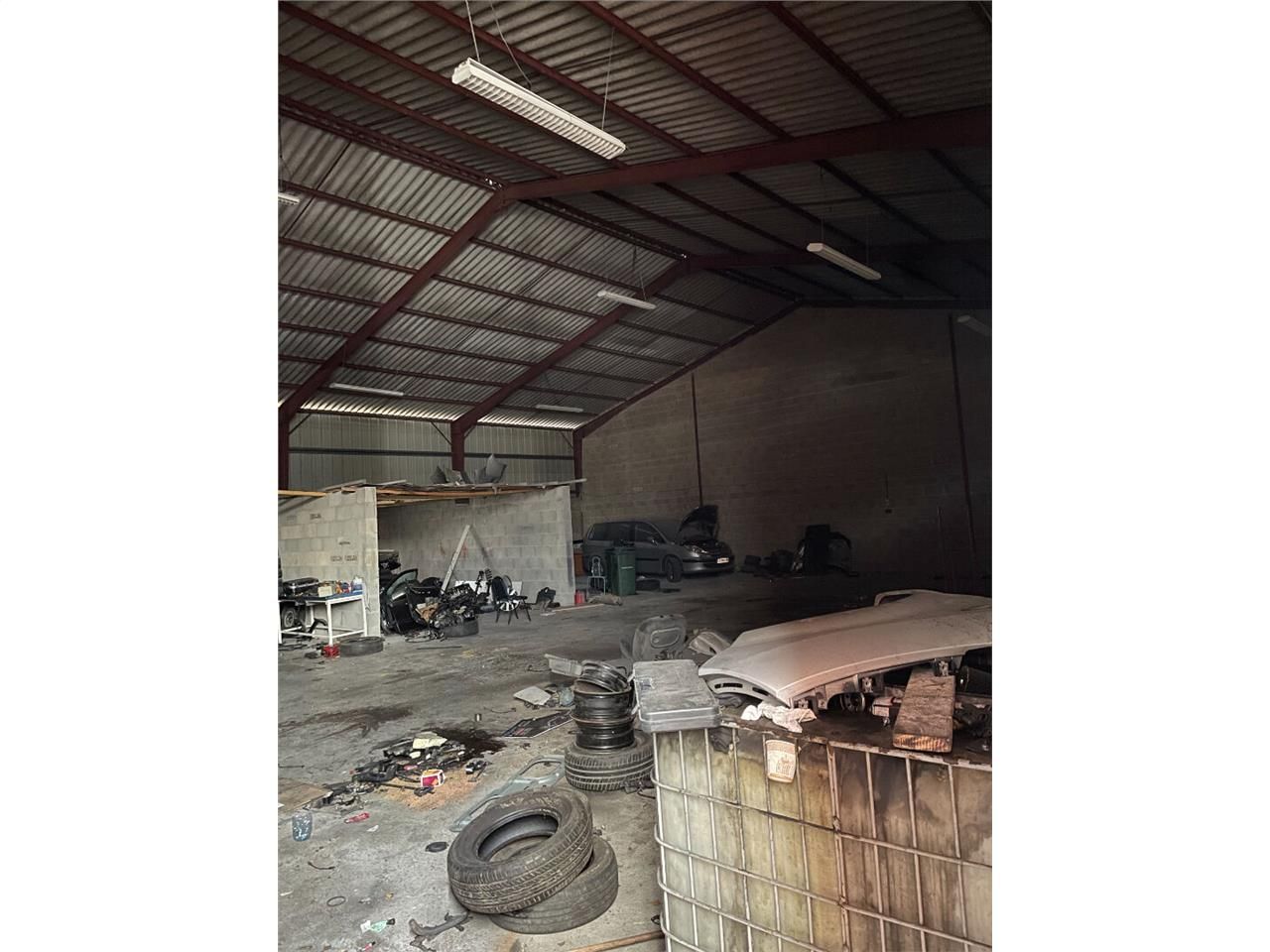 Location local 450.00 m² à LIMOGES