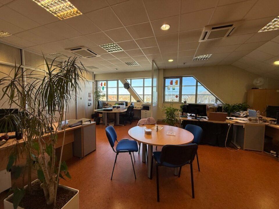 Location bureaux 202 m² non divisibles
