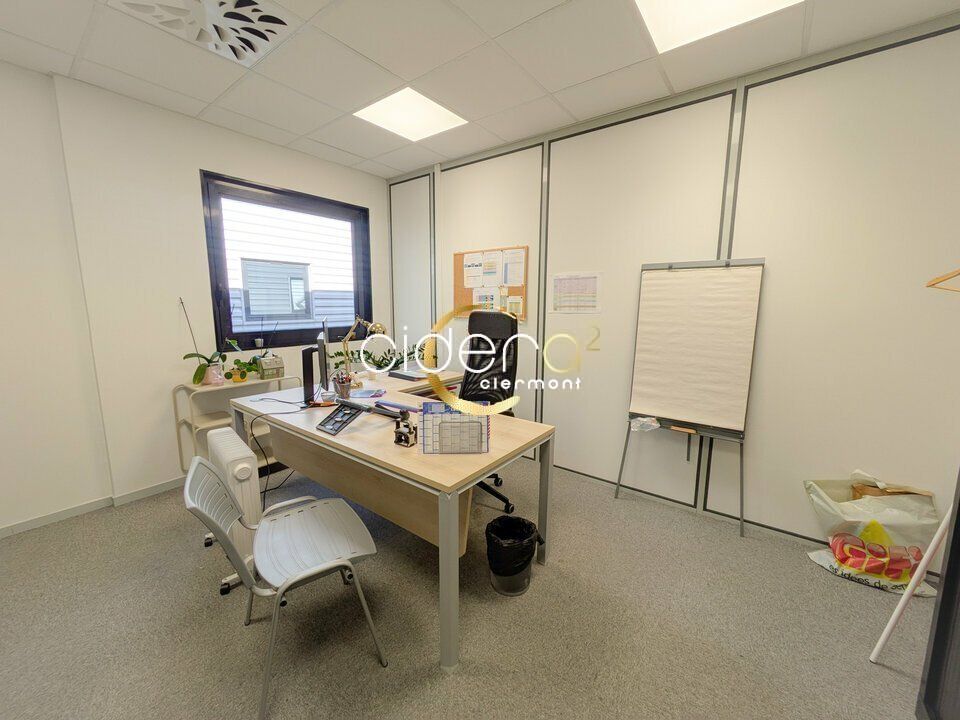 A louer Bureaux 251m² - Secteur Le Brézet