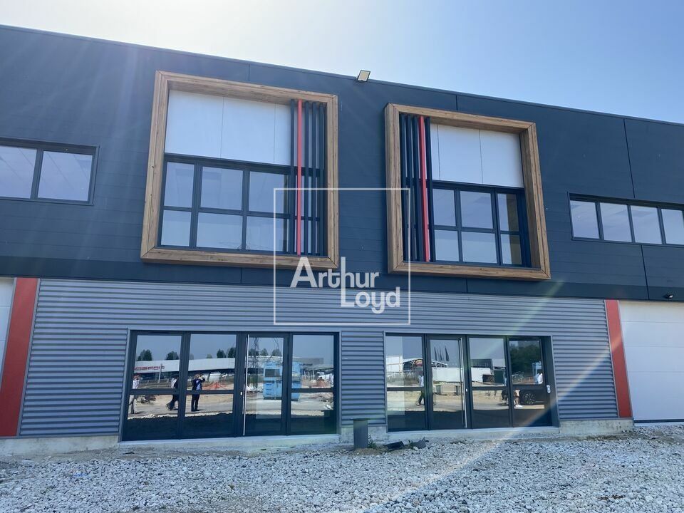 Locaux neuf à louer - AVRAINVILLE 