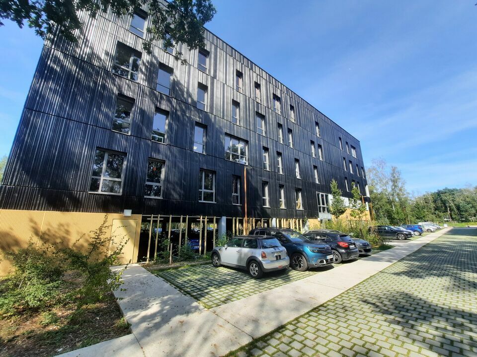 Location bureaux 739.54 m² divisibles à partir de 130.55 m²