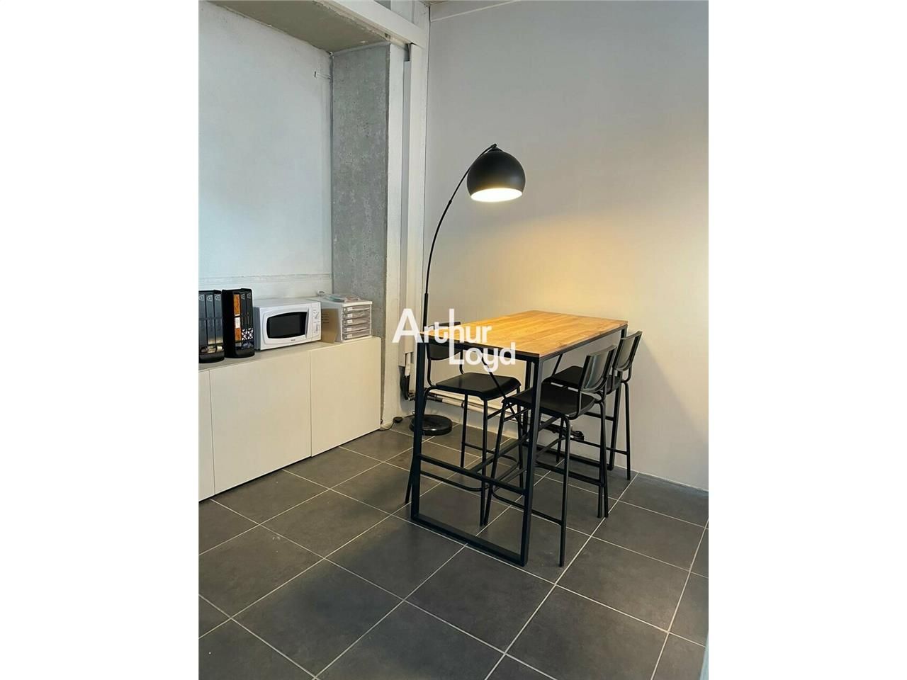 Location bureaux 52 m² non divisibles