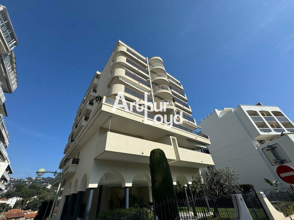 Vente bureaux 140 m² non divisibles