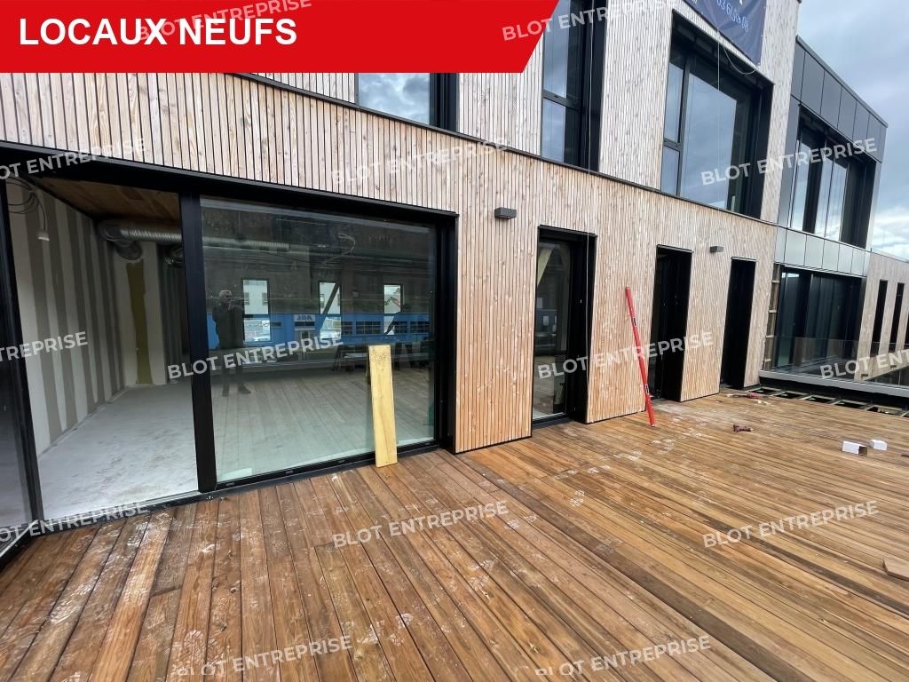 Vente bureaux 344 m² non divisibles