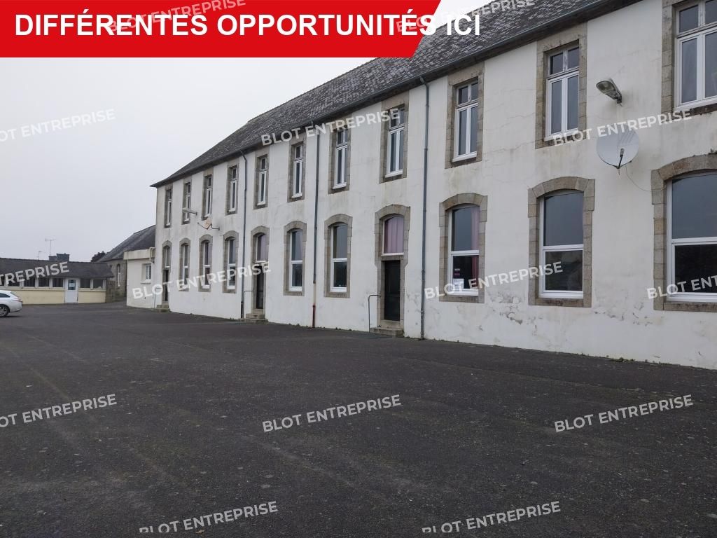 Vente entrepôts 2500 m² non divisibles