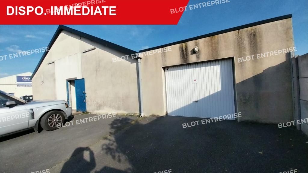 Vente entrepôts 230 m² non divisibles