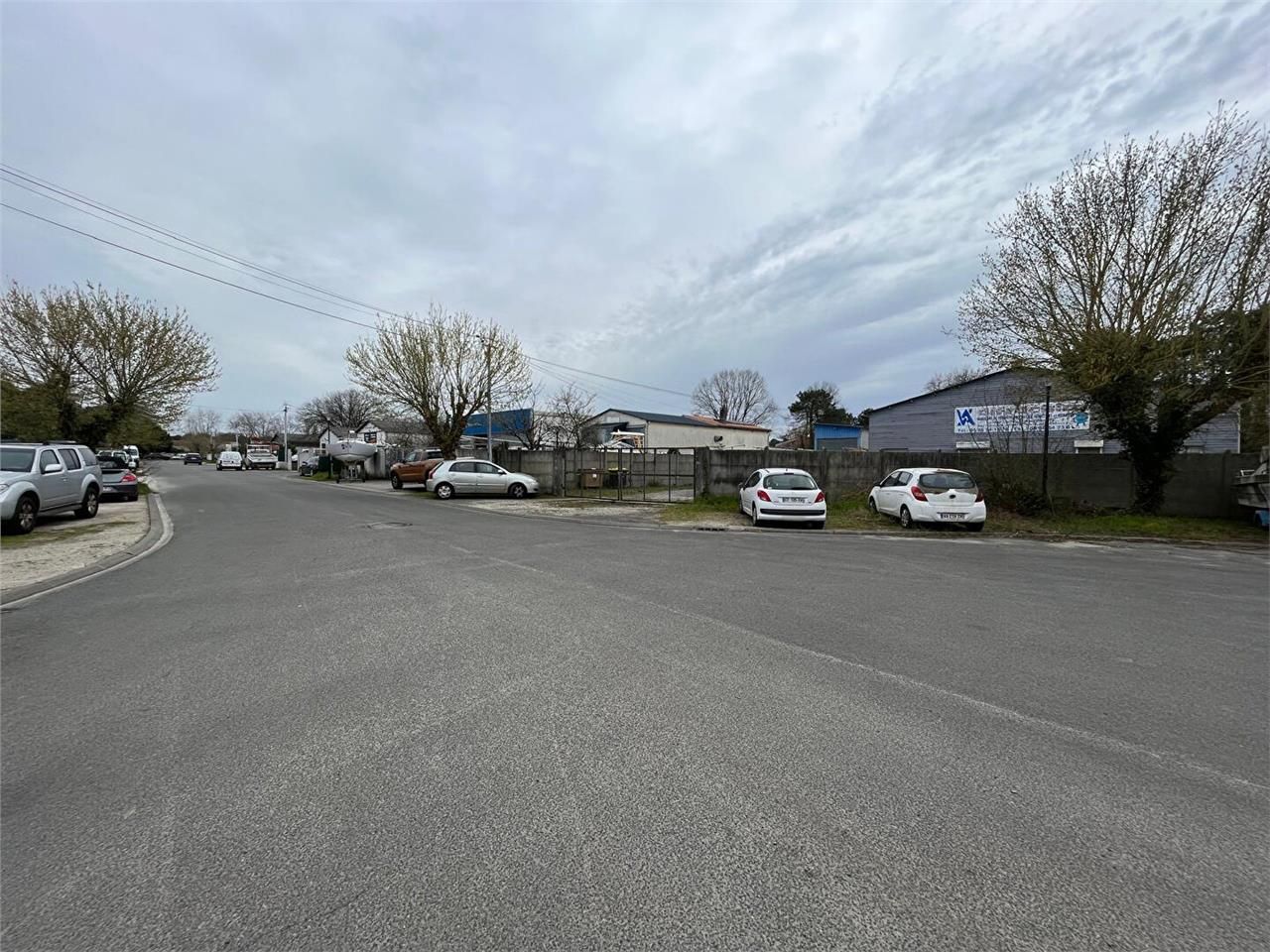 Location bureaux 187.00 m² à LA TESTE DE BUCH