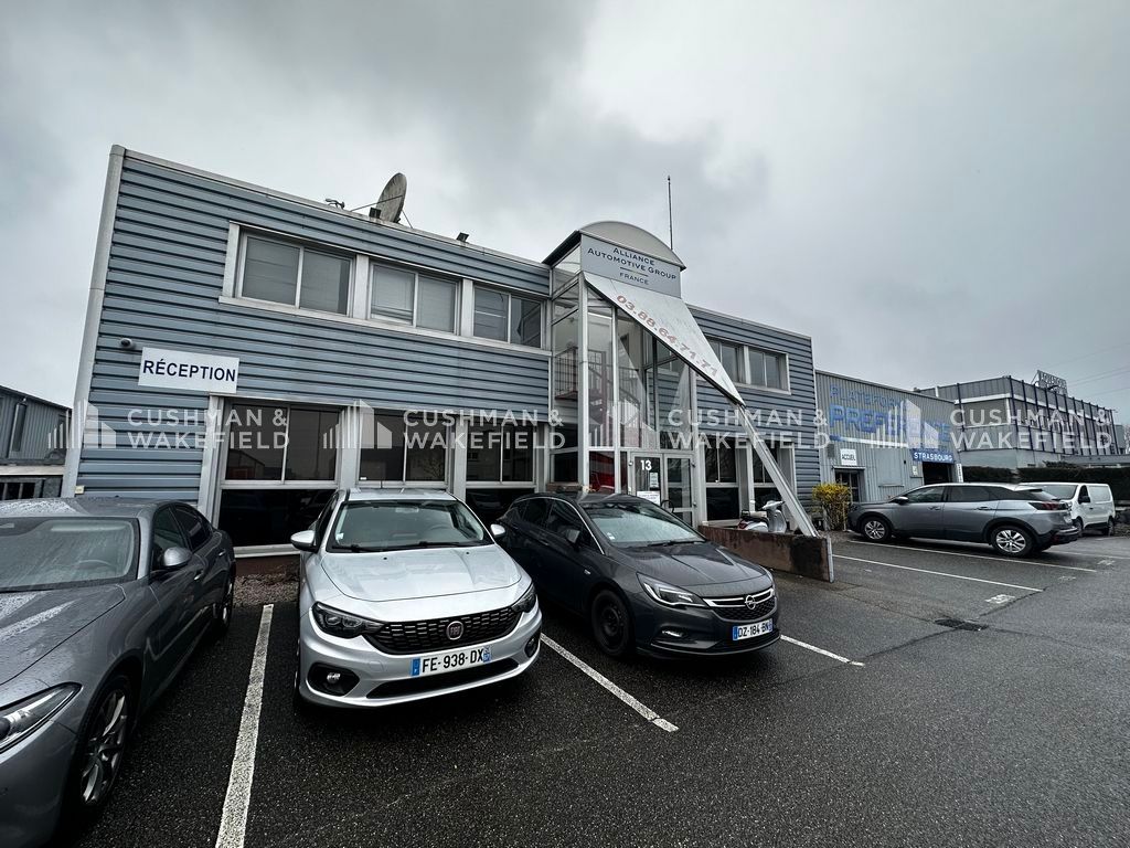 Location activités 2325 m² non divisibles