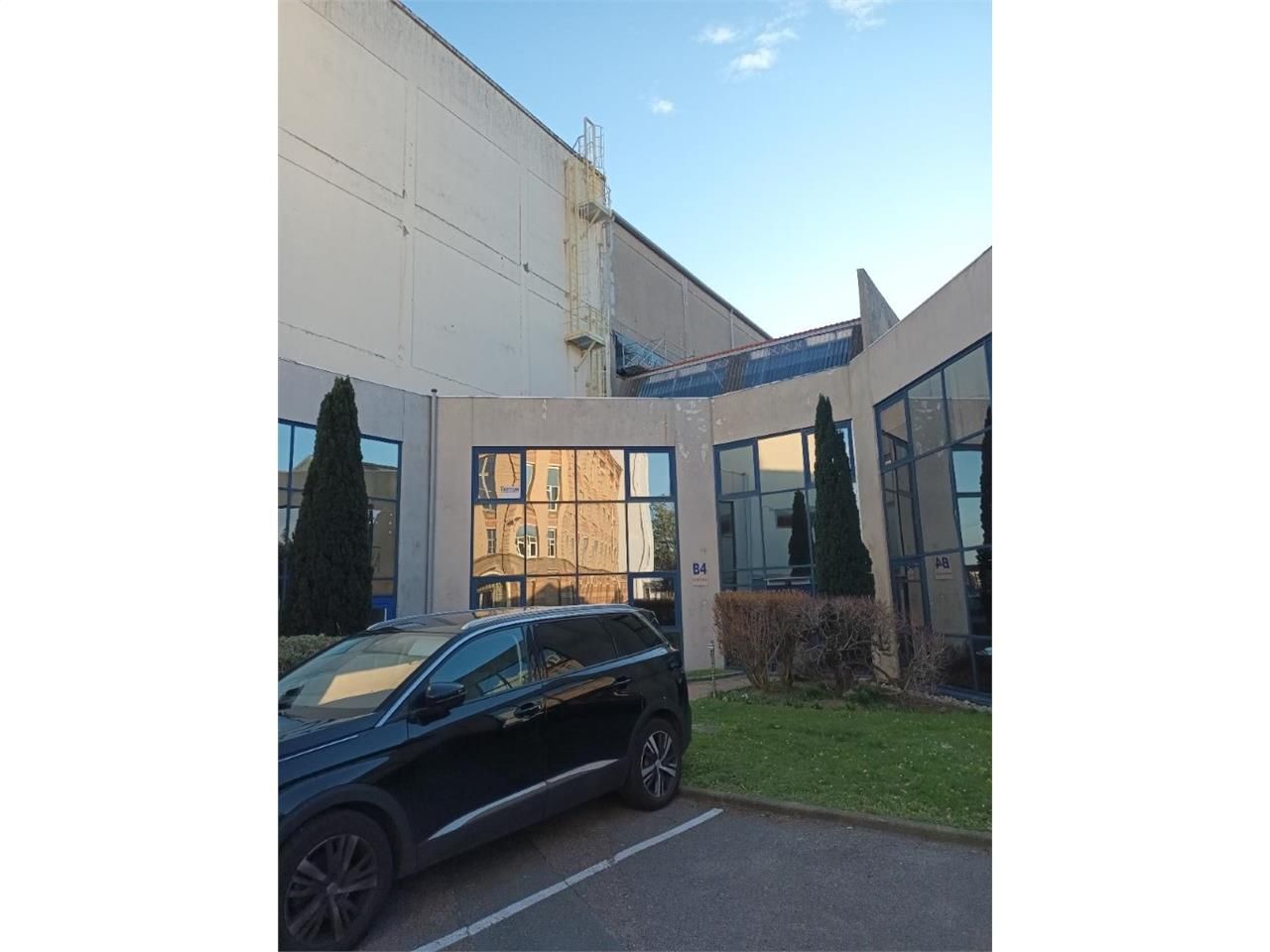 Location bureaux 203 m² non divisibles