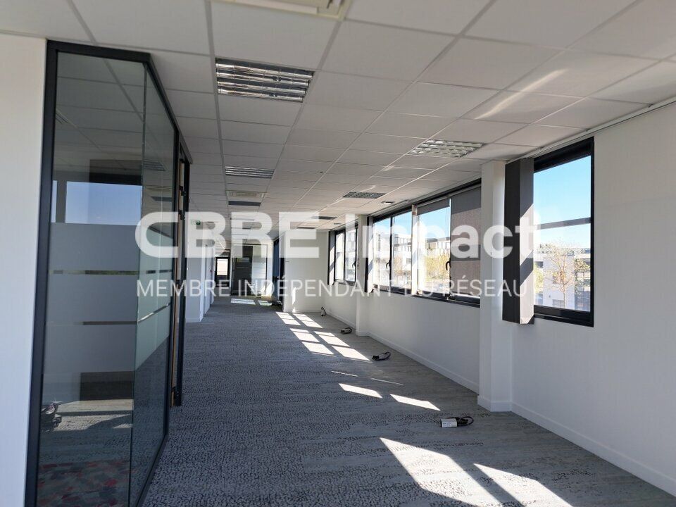 Location bureau - 522 m²