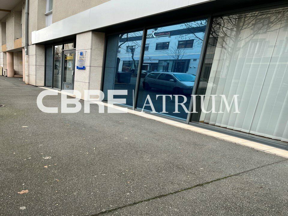 Location bureaux 150 m² non divisibles
