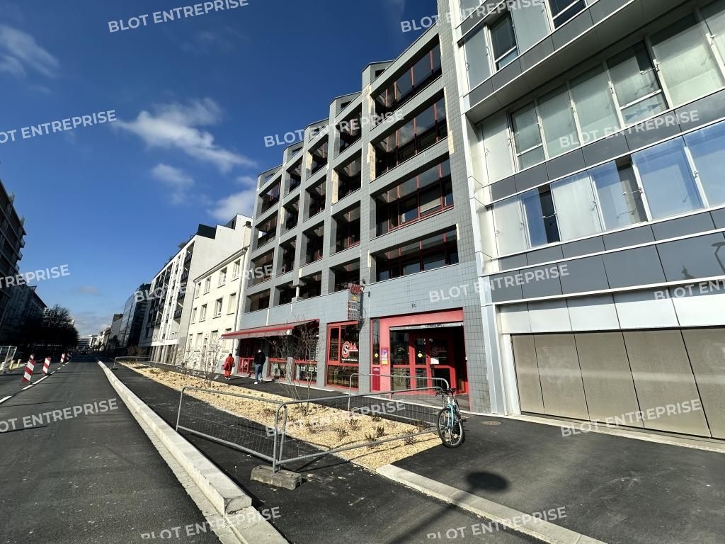 Location bureaux 52 m² non divisibles