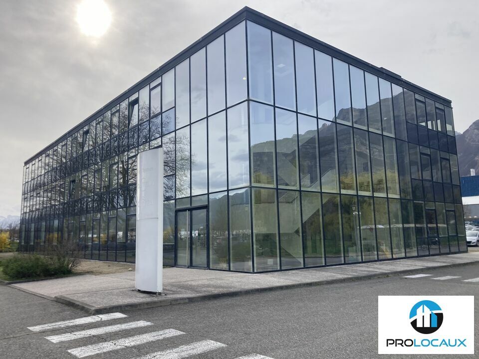 Vente bureaux 1983 m² non divisibles